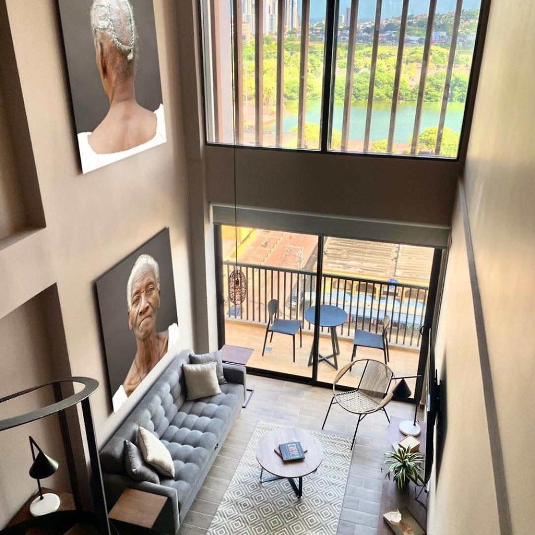 Artful Loft In The Heart Of Historic Center Apartment *