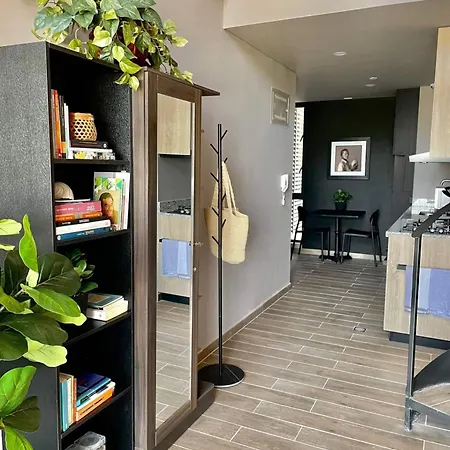 Artful Loft In The Heart Of Historic Center