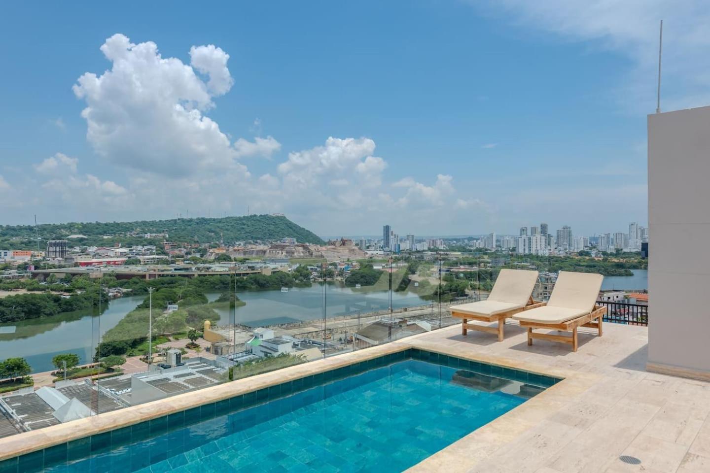 Apartamento Artful Loft In The Heart Of Historic Center