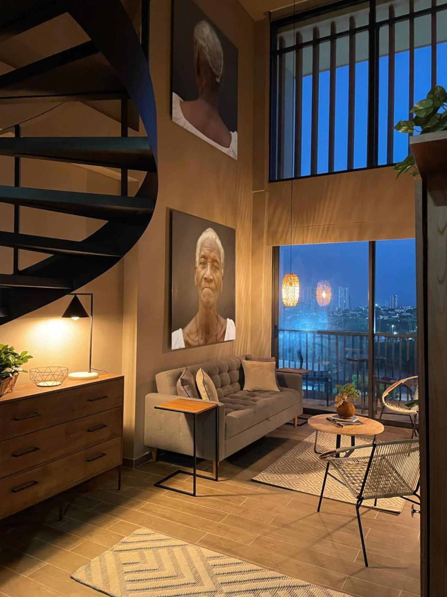 Artful Loft In The Heart Of Historic Center *